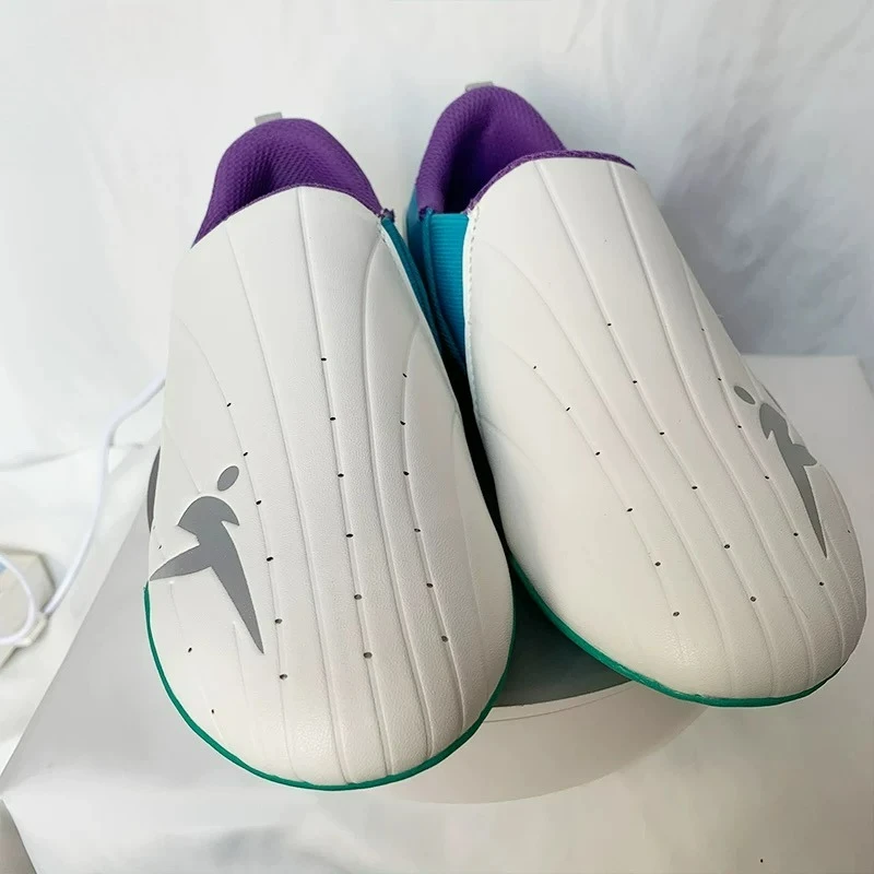2026 클래식 브랜드 남녀 공용 디자이너 태극권/태권 - Women'S Shoes Vs Men'S Size 리뷰 및 가격